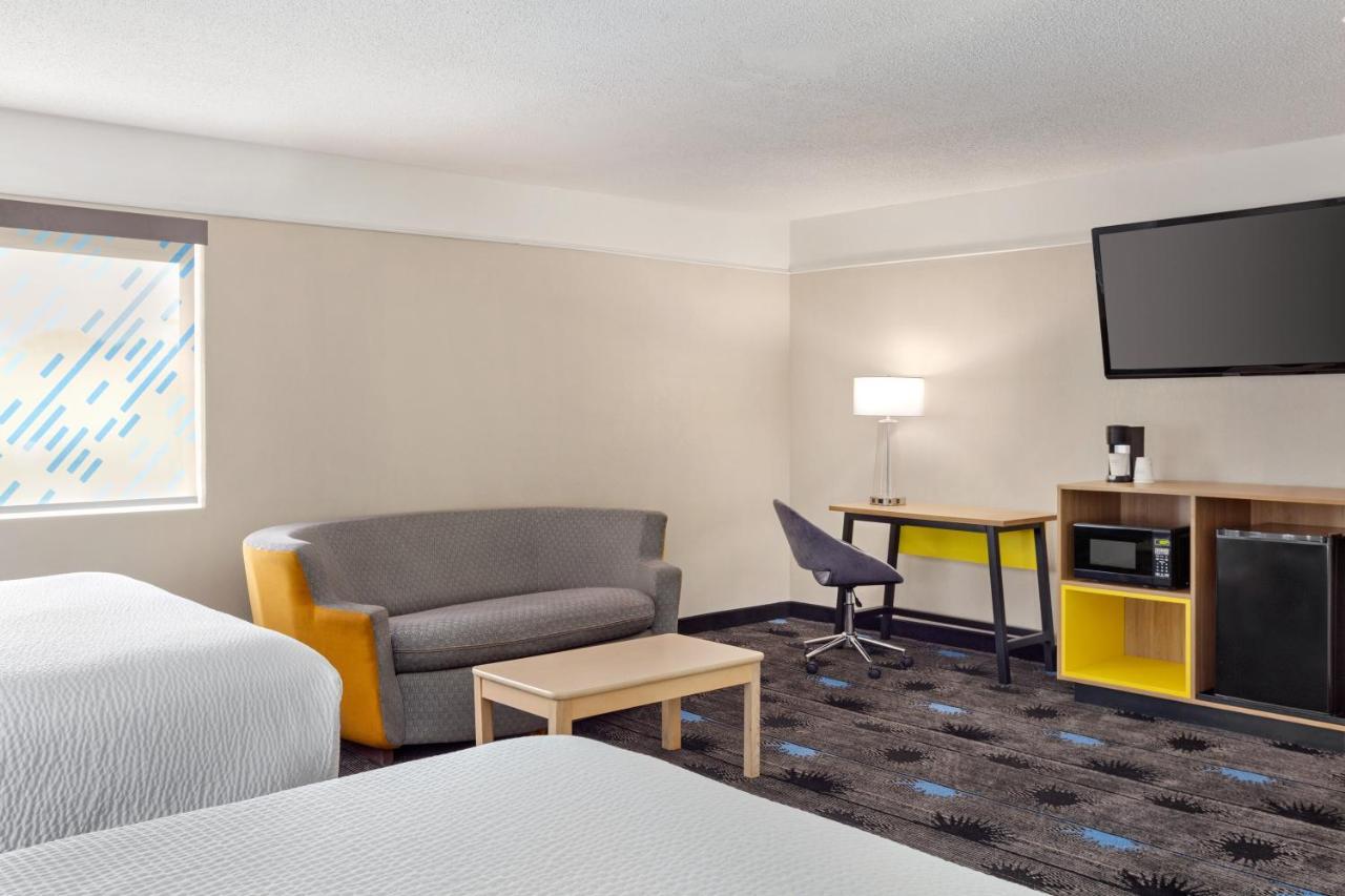 Days Inn By Wyndham Kansas City International Airport Exterior foto